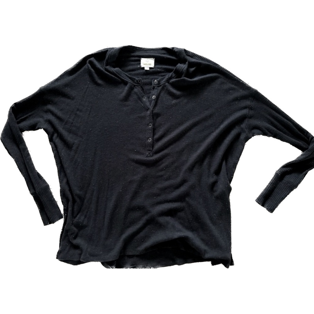 Aerie long sleeved shirt